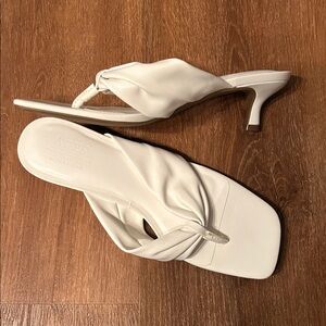 Women’s White Low Kitten Heels, Size 9.5